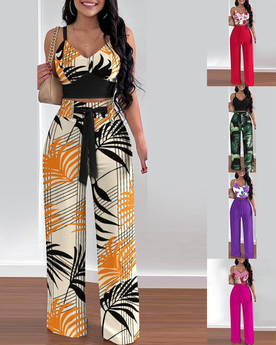 Two-Piece Women’s Pants Set - Sleeveless Crop Top with Wide Leg Trouser and Palm Leaf Print